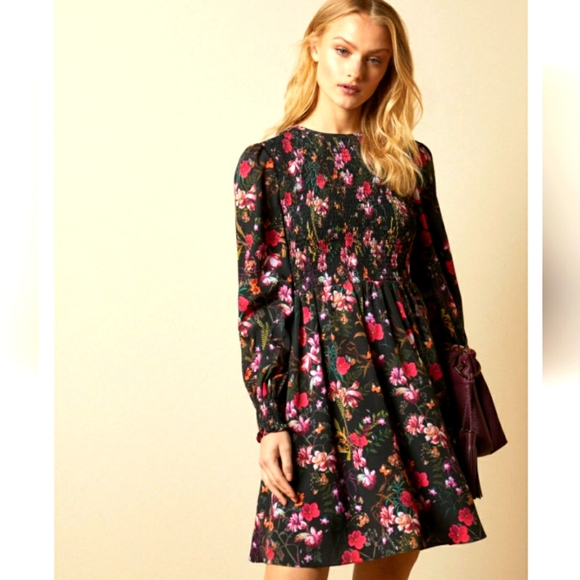 Ted Baker Dresses & Skirts - TED BAKER Aerrin Fern Forest smocked mini dress longsleeve floral size 4